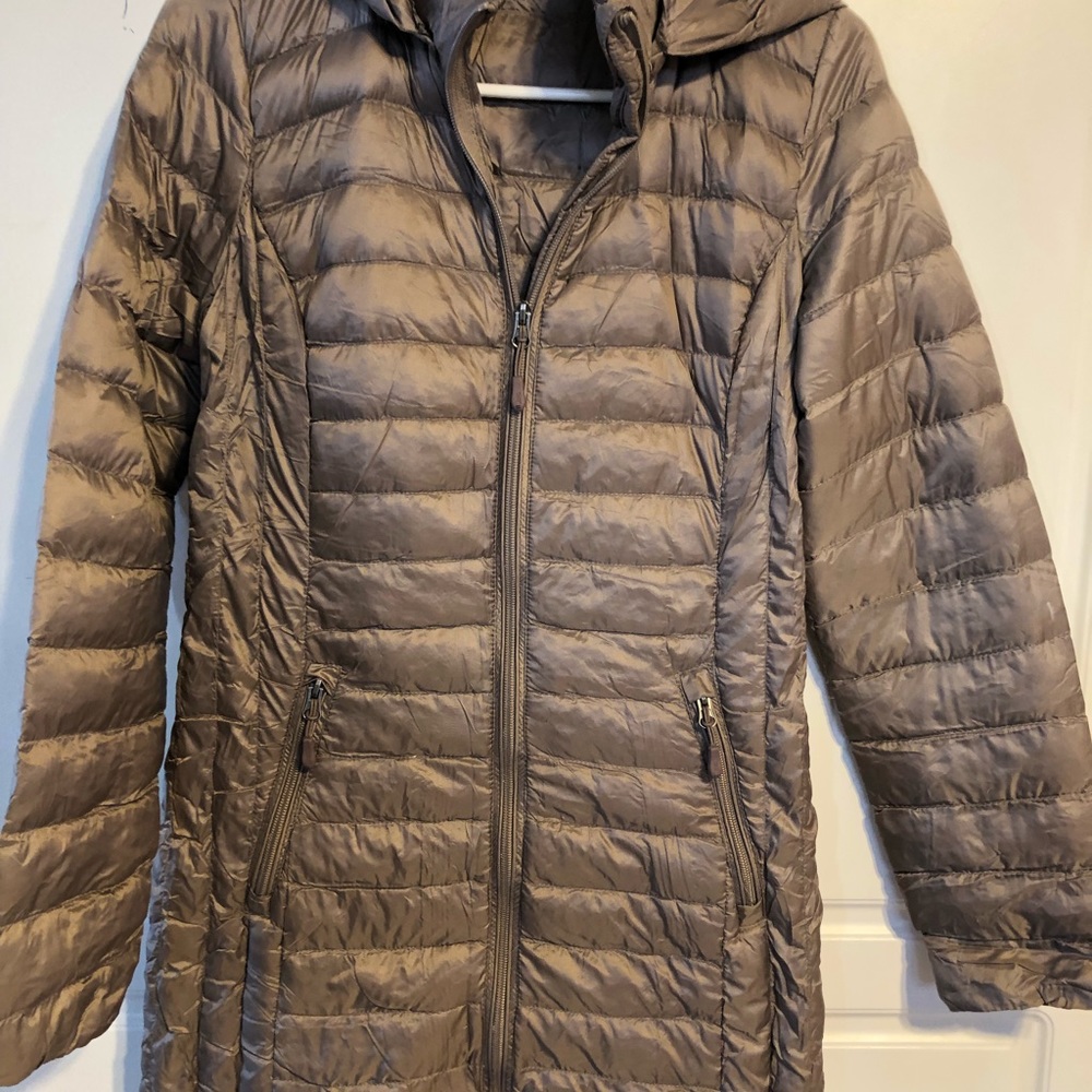 32 Degrees - image 2